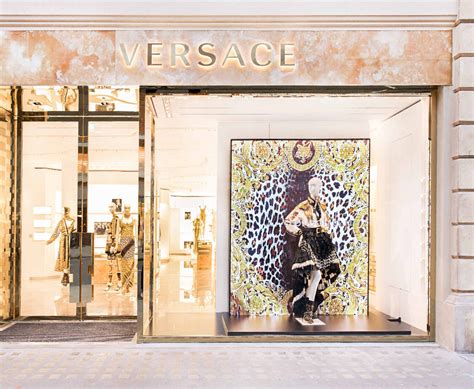 versace whrre to buy oahu|Find your nearest Versace Boutique .